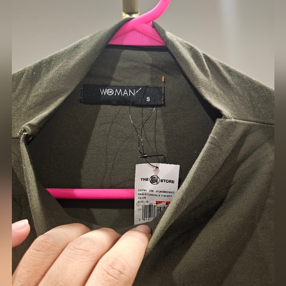 NWT Mockneck Boxy Pullover - Picture 2 of 5